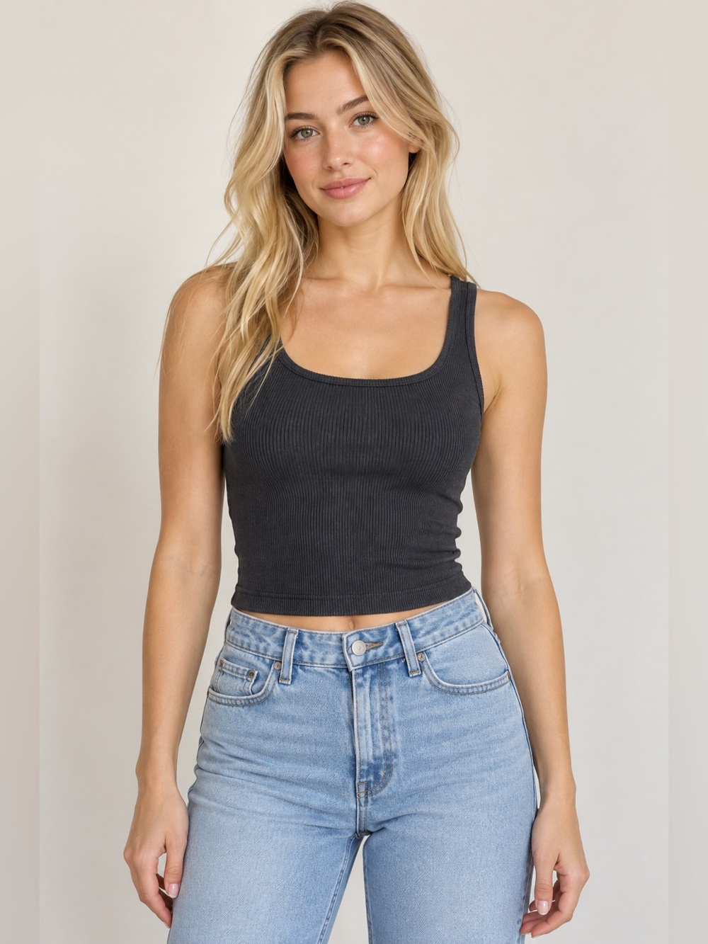 Skims Ribbed Tank Top in Black Size Large